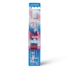 أورال بى فرشاة أسنان ألترا رفيعة لون أزرق